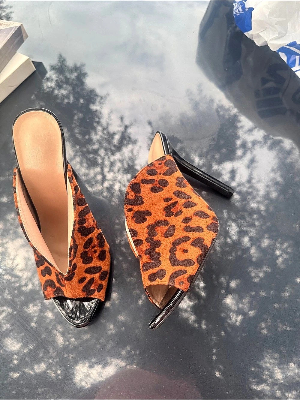 Leopard Print Pointed-Toe Mules - Picture 2 of 3